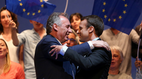 Sondage en France : le couple Bayrou–Macron bat tous les records d’impopularité de la Ve République
