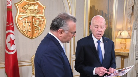 Tunisie : Kaïs Saïed confronte l’émissaire de Trump aux visages affamés de Gaza