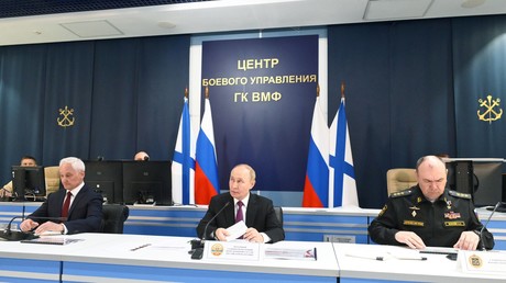 Poutine à l’occasion de la Journée de la marine : «Notre flotte est notre fierté et elle est prête contre toute menace»