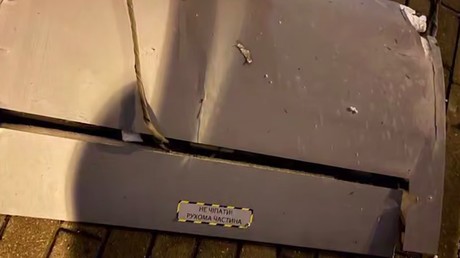 Minsk affirme avoir abattu un drone porteur d’inscriptions en ukrainien