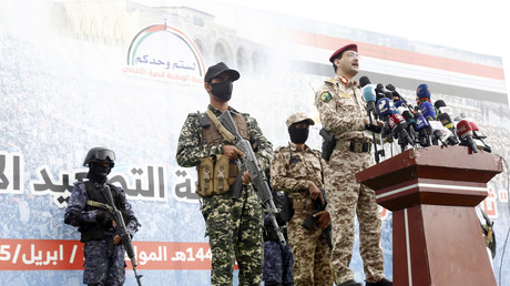 Les Houthis affirment avoir visé l’aéroport Ben Gourion avec un missile hypersonique