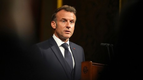 Accord von der Leyen-Trump : «nous n'en resterons pas là», affirme Macron