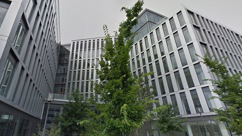 SFR : une décision judiciaire cruciale pour sa dette