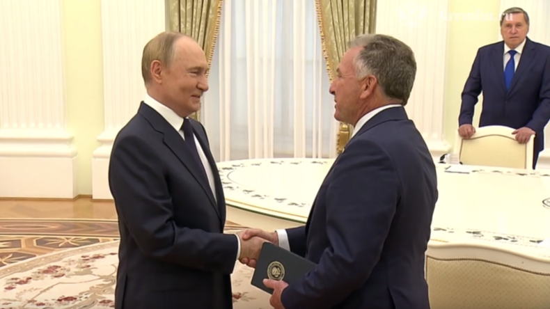 Vladimir Poutine reçoit Steve Witkoff au Kremlin
