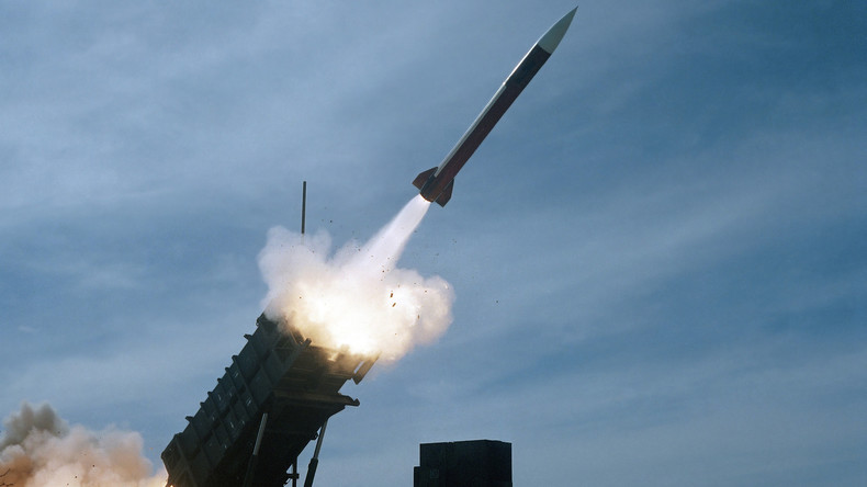 Armes pour l’Ukraine : les États-Unis prêts à tout reprendre ?