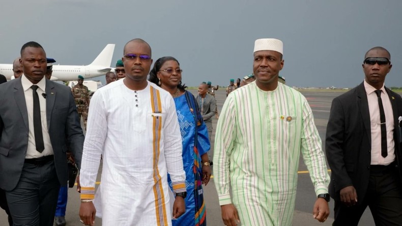 Le Premier ministre burkinabè en visite d’amitié à Bamako