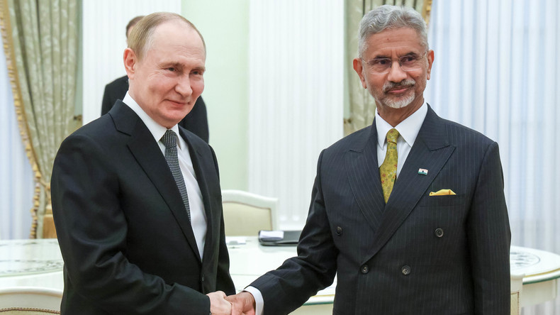 Russie : Vladimir Poutine reçoit au Kremlin le chef de la diplomatie indienne