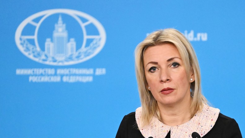 Zakharova : Kiev intensifie ses attaques contre les civils en pleine tentative de règlement russo-américain