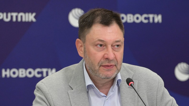 Kirill Vichinsky, journaliste emprisonné par le régime de Kiev et libéré en 2019, est décédé