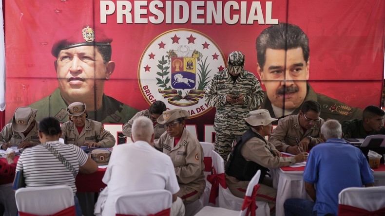 Le Venezuela mobilise 15 000 soldats face à une éventuelle menace militaire américaine