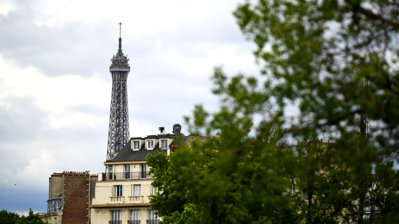 Viol présumé près de la tour Eiffel : symbole d’une insécurité croissante en France