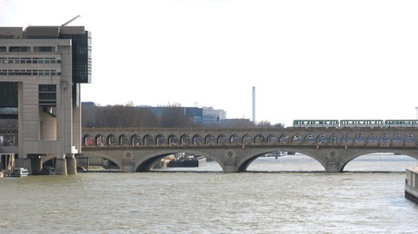 Le déficit commercial français s’aggrave à 43 milliards d’euros