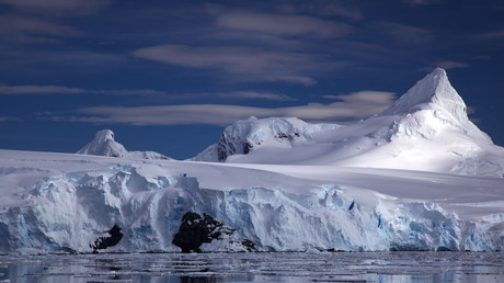 Antarctique : les restes d’un chercheur britannique retrouvés 66 ans après sa disparition