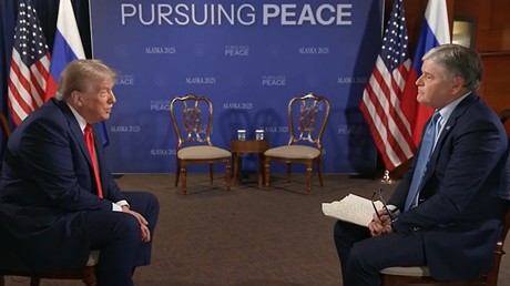Chez Fox News, Trump conseille à Zelensky de «passer un accord»