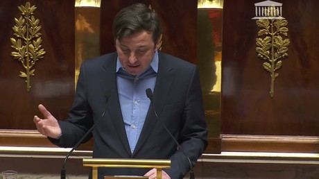 Plainte contre le député français Aurélien Taché après une publication choc sur la police