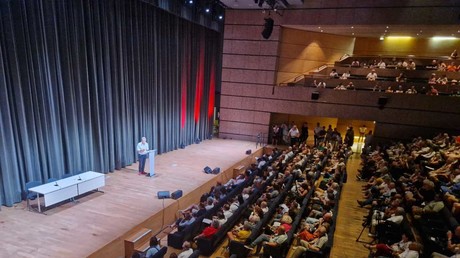 France : Fabien Roussel propose un « pacte pour la France » de 500 milliards d’euros