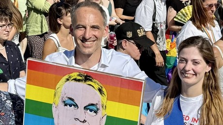 Glucksmann ferme la porte à des accords avec LFI en cas de dissolution