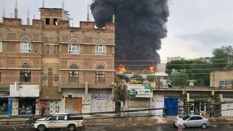 Israël bombarde Sanaa pendant un discours du chef des Houthis