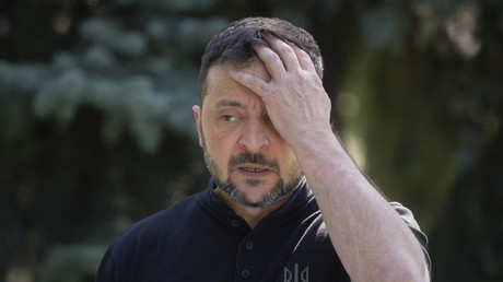 Zelensky admet l’incapacité de l’Ukraine à reconquérir ses frontières par des moyens militaires