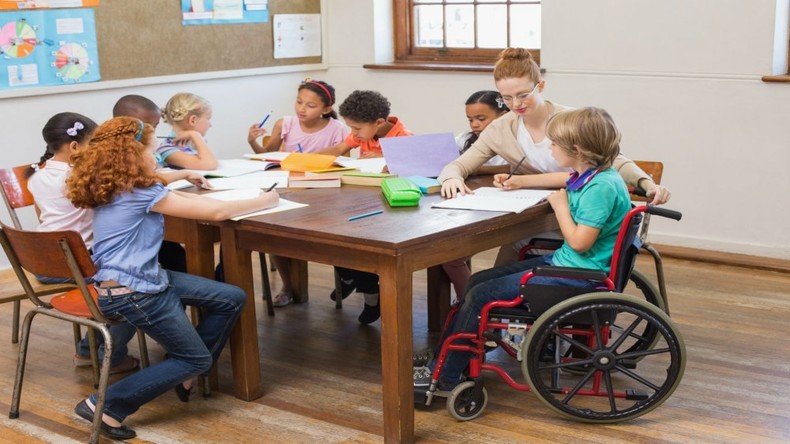 Rentrée des classes : les élèves handicapés toujours confrontés à des obstacles