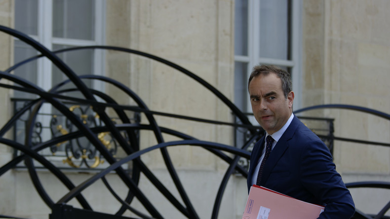 Budget 2026 : les revendications divergentes des syndicats et du patronat face à Sébastien Lecornu