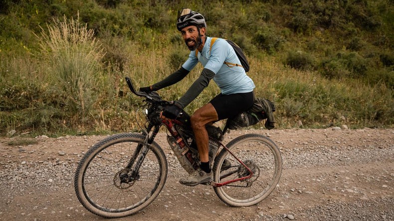 Un cycliste français risque deux ans de prison en Russie pour franchissement illégal de la frontière