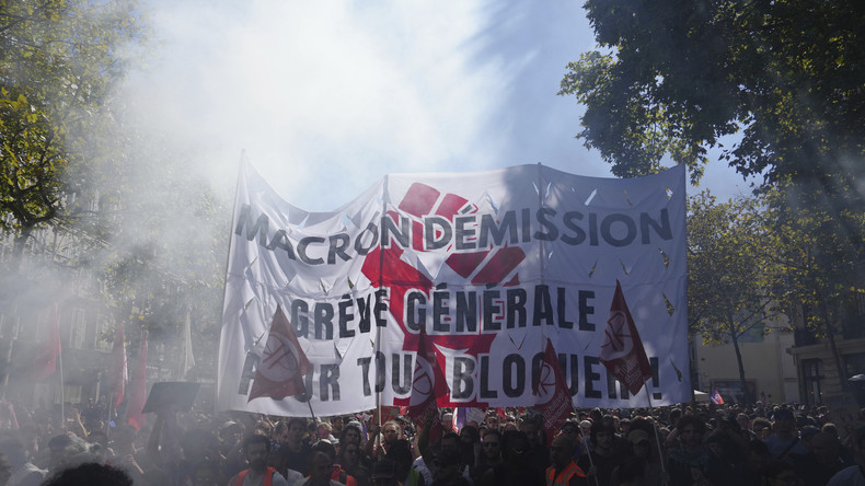 L’Europe, continent ingouvernable fragilisé par la montée des extrêmes, selon Bloomberg