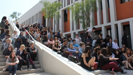Menton : un élève interpellé avec deux couteaux au lycée