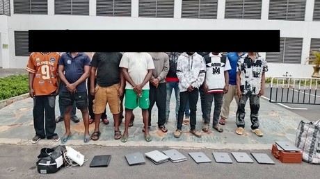 Cyberarnaques sentimentales : 260 arrestations dans 14 pays africains