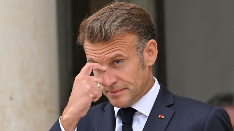 Emmanuel Macron face à une crise institutionnelle sans précédent : continuer, dissoudre ou s’en aller ?