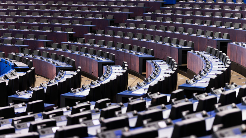 Le Parlement européen envisage d’interdire l’accès aux médias russes dans ses réseaux internes