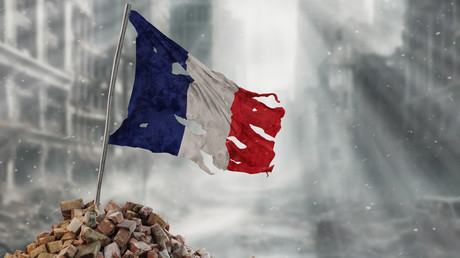 France : le gouvernement s’évapore avant le café du matin