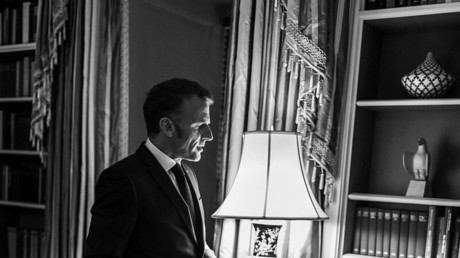 Emmanuel Macron, abandonné par ses plus fidèles alliés : la fin solitaire d'un règne ?