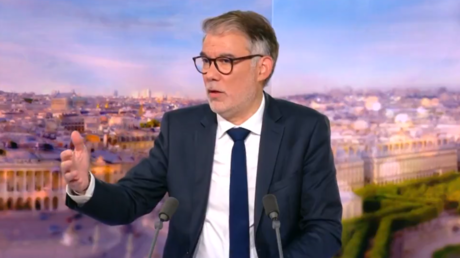 Suspension de la réforme des retraites : les socialistes renoncent à la censure