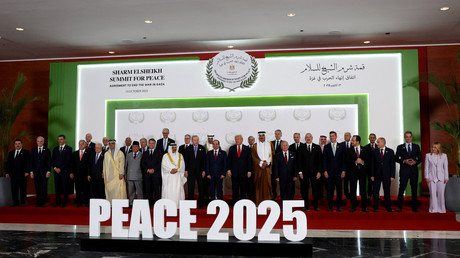 Sommet de Charm el-Cheikh : absences marquantes et fractures arabes autour de Gaza