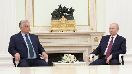 Conversation téléphonique Poutine–Orban : la Hongrie est prête à accueillir un sommet russo-américain à Budapest