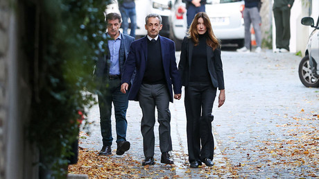 Nicolas Sarkozy incarcéré : visites, rassemblement de soutien et critiques, ce qu’il faut savoir