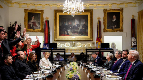 Trump à Zelensky : la paix avant les frontières