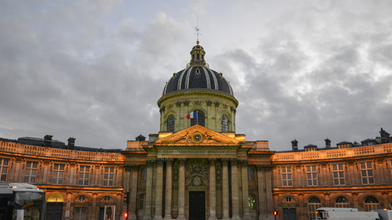 Florian Zeller et Éric Neuhoff élus à l'Académie française