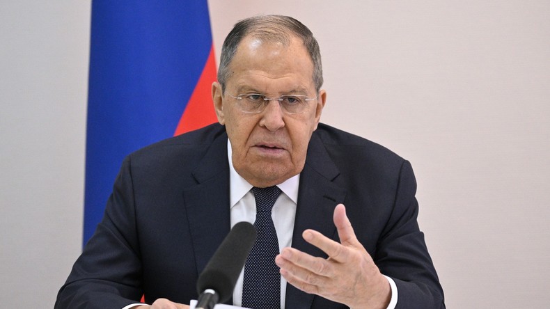 Lavrov sur les avoirs russes gelés : «Les vieux instincts de colonisateurs et de pirates se soient réveillés chez les Européens»