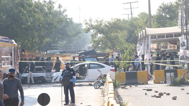 Le Pakistan «en état de guerre», selon le ministre de la Défense après l’attentat-suicide qui a tué 12 personnes à Islamabad