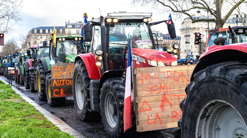 «Malgré les promesses, rien ne bouge et rien ne change» : des agriculteurs appellent à la mobilisation en région parisienne