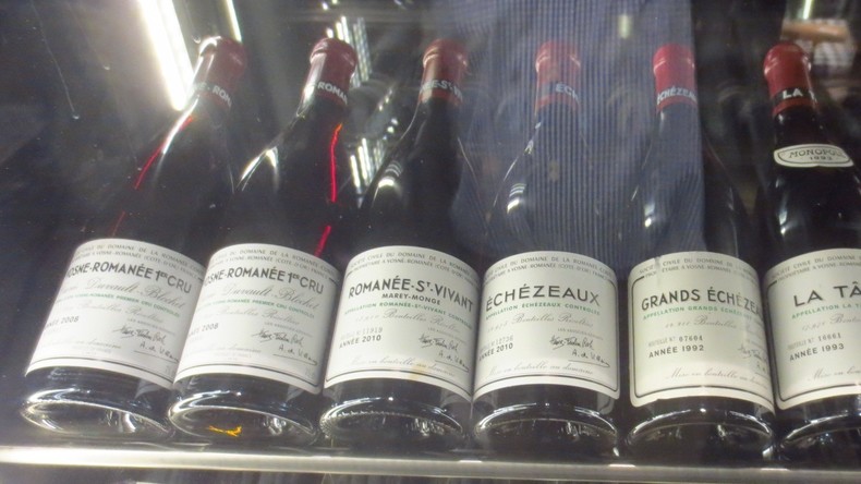 France : le «gang des grands crus» jugé pour vols de vins prestigieux