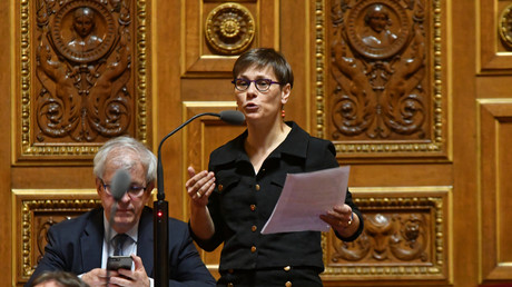 «Il faut aller chercher l’argent là où il se trouve : l’épargne des Français», défend une députée