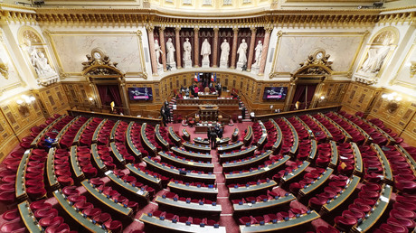France : 12 heures supplémentaires de travail par an au cœur d’un débat intense au Sénat