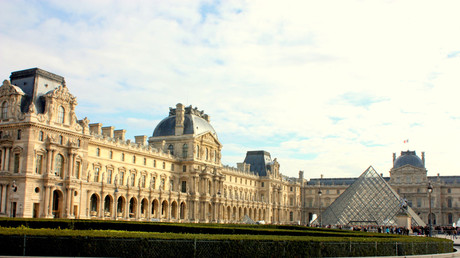 Cambriolage du Louvre : un audit fantôme accable la direction et un quatrième suspect arrêté