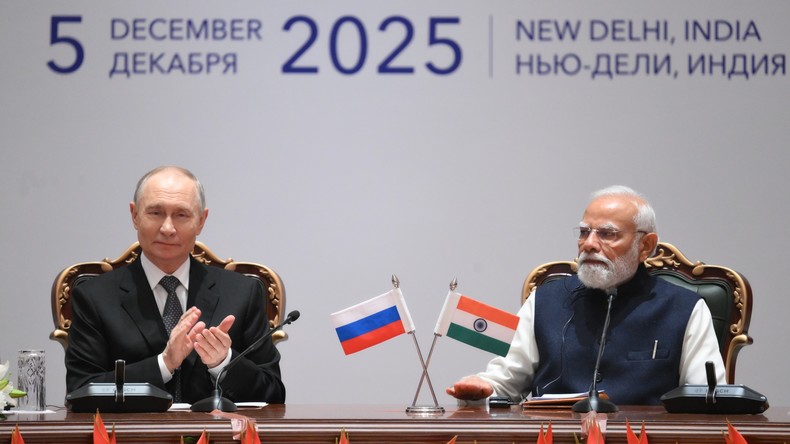 Poutine fixe l’objectif lors du Forum d'affaires russo-indien : 100 milliards de dollars d’échanges russo-indiens d’ici 2030