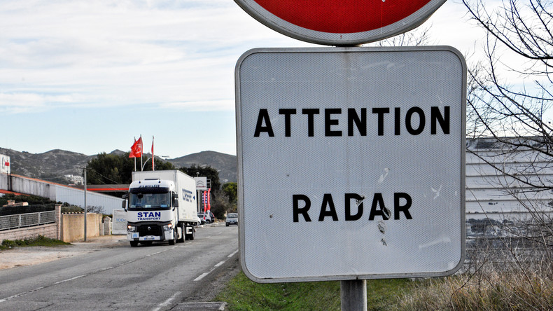 Radars « intelligents » : modernisation nécessaire ou dérive sécuritaire coûteuse ?