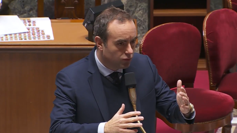 Adoption du budget de la Sécu : Lecornu et Faure saluent une «majorité de responsabilité», les oppositions s’agacent