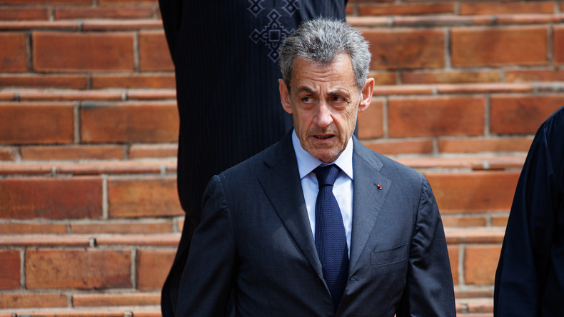 «La France à la veille d’un changement de régime», avertit Nicolas Sarkozy